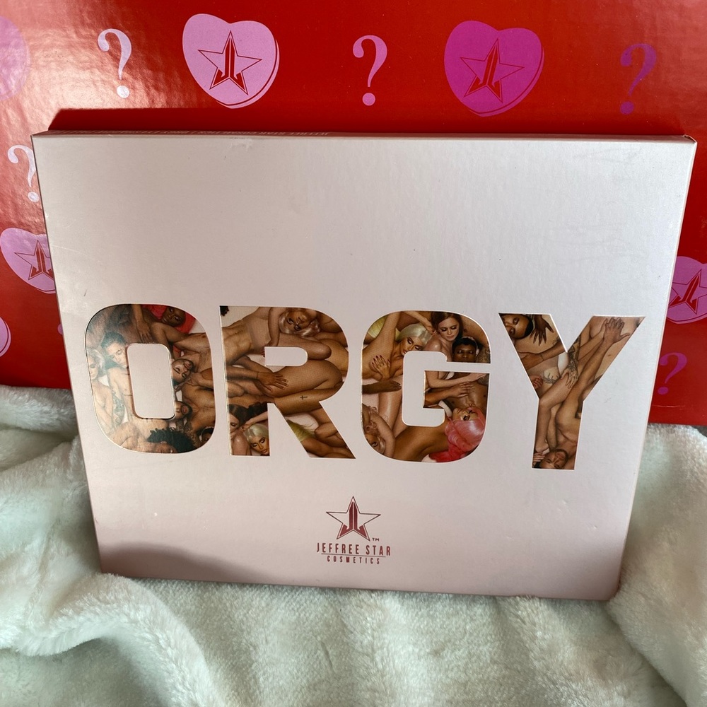 Jeffree Star Orgy Palette
